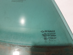 RENAULT Scenic (2016–2026) Türscheibe hinten 823006021R - 2