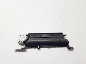 Tesla Model 3 3 (2016–2024) Armaturenbrett Lüftungsgitter 180743700A - 4