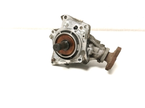   Transfer case and its parts  - 33101BB60A 