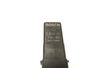 NISSAN Qashqai+2 (2007–2013) Glow plug relay 8200798585 - 2