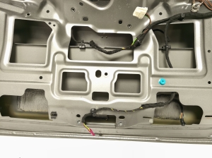 Mercedes Benz A-Class 176 (2012–2018) Trunk lid - 14