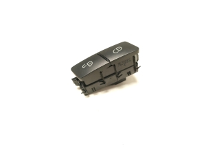 Mercedes Benz ML-Class 166 (2011–2015) Door lock/unlock switch A2049058502 - 3