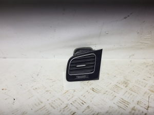 Dashboard air vent grilles - 5G1819247