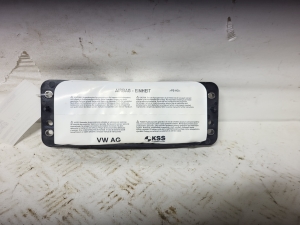 Volkswagen Golf VII (2012–2026) Airbags und ihre Teile 8V0880204D