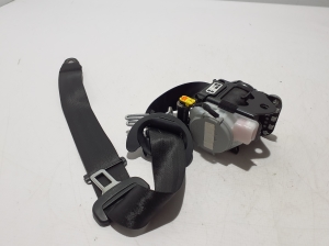 AUDI A3 8V (2012–2020) Front seat belt 8V5857706E - 2
