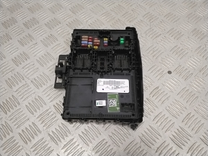 Sicherungskästen - MU5T15604JJFK