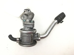 AUDI A4 B6 (2000–2005) Vanne EGR 06C131166B - 2