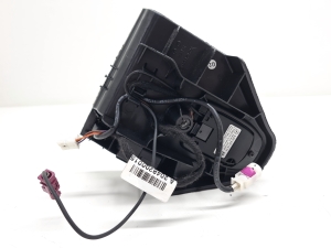 Mercedes Benz E-Class W212 (2009–2015) USB-Anschluss A2128231211 - 2