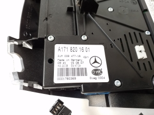 Mercedes Benz SLK-Class 171 (2004–2011) Front interior lighting panel A1718201601 - 3