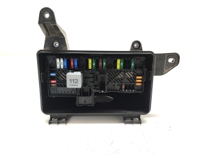 Mercedes Benz EQE V295 (2022–2026) Kaitsmeplokid A2975451100 - 3