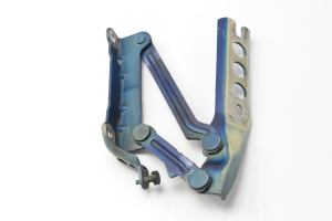 Skoda Fabia MK 2 (2007–2014) Hood hinge 5J0823301 - 4