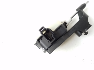Mercedes Benz SLK-Class 171 (2004–2011) Verschluss des Tankdeckels A2038201997 - 2