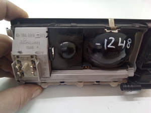 Mercedes Benz E-Class W124 (1985–1995) Mittelkonsole 1248201301 - 3