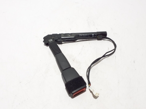 BMW 3 SERIES F34 (2011–2026) Priekšējā sēdekļa drošības jostas sprādze 34110151C - 3