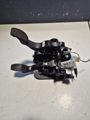 FIAT Panda (2012–2026) Pedals 25851600 - 3