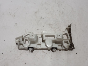RENAULT Scenic (2016–2026) Tagakaitseraua kinnitus 850441218R - 2