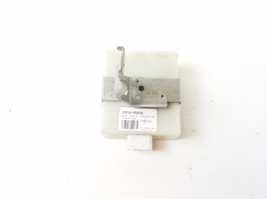 TOYOTA Avensis T25 (2003–2008) Vadības bloks 8974105050 - 3