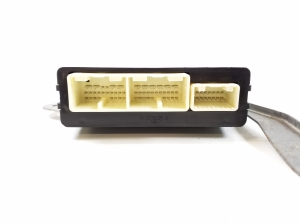 LEXUS GS (2011–2017) Front door control unit 8922330120 - 2
