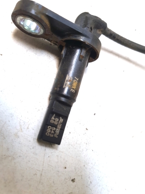 LEXUS RX AGL2 (2015–2022) ABS-Sensor vorne 8954348060 - 2