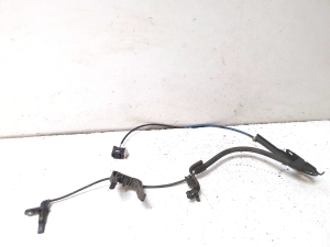 LEXUS RX AGL2 (2015–2022) ABS-Sensor vorne 8954348060 - 3