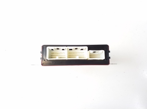LEXUS GS (2005–2011) Front door control unit 8922230180 - 3
