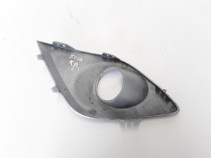  Front bumper fog lamp cover 