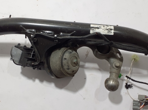 VOLVO V60 (2018–2026) Tow hitch 32293992 - 4