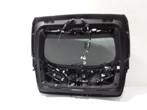LEXUS UX (2019–2026) Tagaluuk 6700576260 - 3