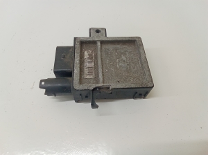Mercedes Benz ML-Class 164 (2005–2011) Glow plug relay A6421532079 - 3