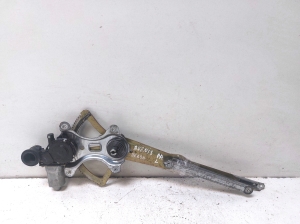 TOYOTA Avensis Verso M2 (2001–2009) Priekšējo durvju logu pacēlājs 8572042070 - 3