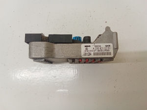 Mercedes Benz E-Class W211 (2002–2009) Gebläsewiderstand A2038210251 - 4