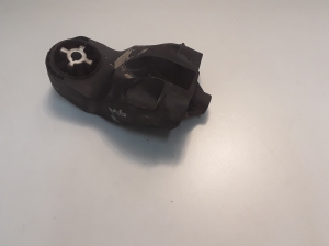 MG, MG 5 I (2020–2026) Engine mount 10758186 - 4
