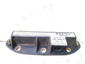 Airbag sensor - 97BG14B342AD