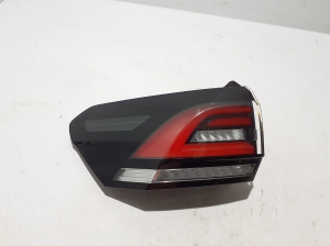   Eckleuchte hinten  - 2G7945095 