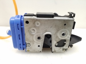 AUDI A4 B5 (1994–2001) Tailgate lock 8D0839016A - 4