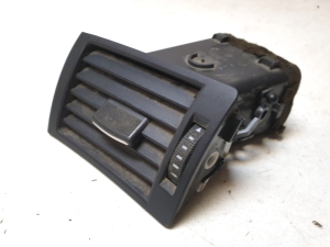 AUDI A4 B7 (2004–2008) Dashboard air vent grilles 438301 - 6