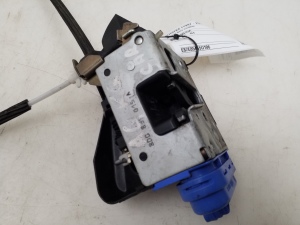 AUDI A4 B5 (1994–2001) Tailgate lock 8D0839015A - 3