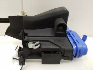 AUDI A4 B5 (1994–2001) Tailgate lock 8D0839015A - 4