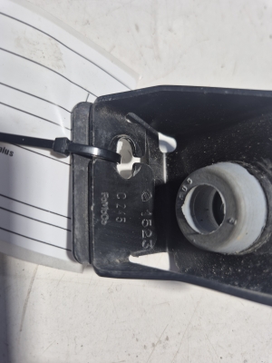 FIAT Panda (2012–2026) Radiator bracket 1523 - 2