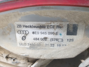 AUDI A4 B7 (2004–2008) Eckleuchte hinten 8E9945096E - 3