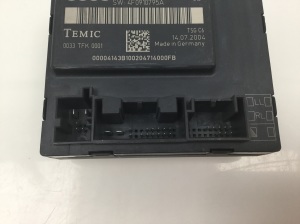 Front door control unit - 4F0959795A