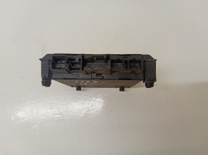Mercedes Benz C-Class 203 (2000–2007) Front door control unit 2038206626 - 2
