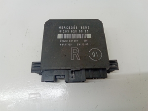 Front door control unit - 2038206626