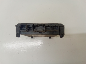Mercedes Benz C-Class 203 (2000–2007) Front door control unit 2038206626 - 3