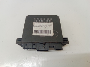 Front door control unit - 2038206526