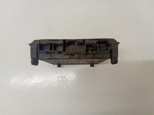 Mercedes Benz C-Class 203 (2000–2007) Front door control unit 2038206526 - 2