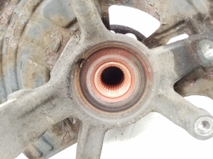 Infiniti Q30 (2015–2018) Front wheel hub 400145DA0A - 2