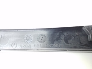 Mercedes Benz C-Class 204 (2007–2014) Salona paneļa cita detaļa A2046800390 - 3