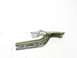 Volkswagen Taigo CS1 (2020–2026) Hood hinge 2G0823302G - 3