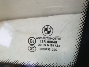BMW X1 IV (2007–2015) Seitenscheibe hinten (Karosserie) 43R00048 - 2